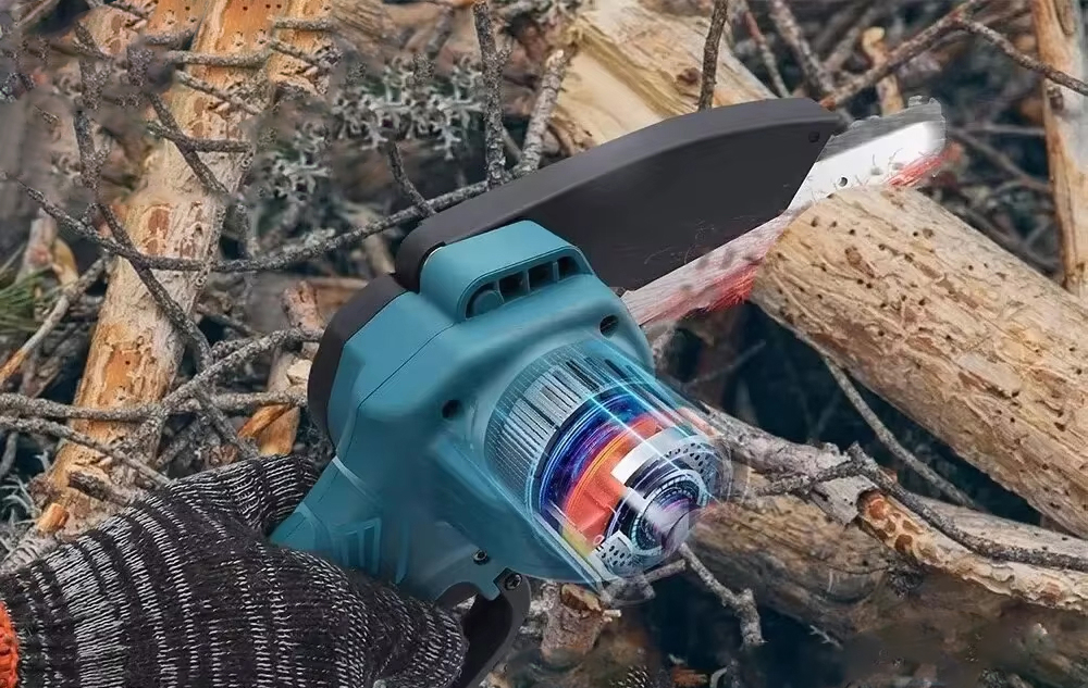 5 Best Mini Chainsaws Of 2025 Power Portability Precision Compared 5 Best Mini Chainsaws Of 2025 Power Portability Precision Compared
